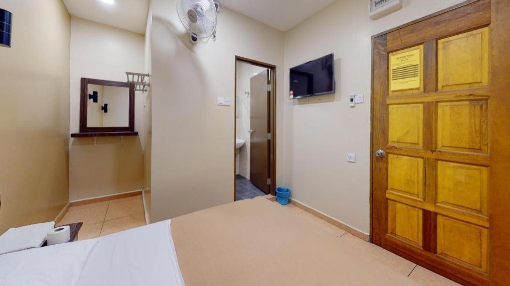 Kampung Kuala Terla The Pines Hotel מראה חיצוני תמונה